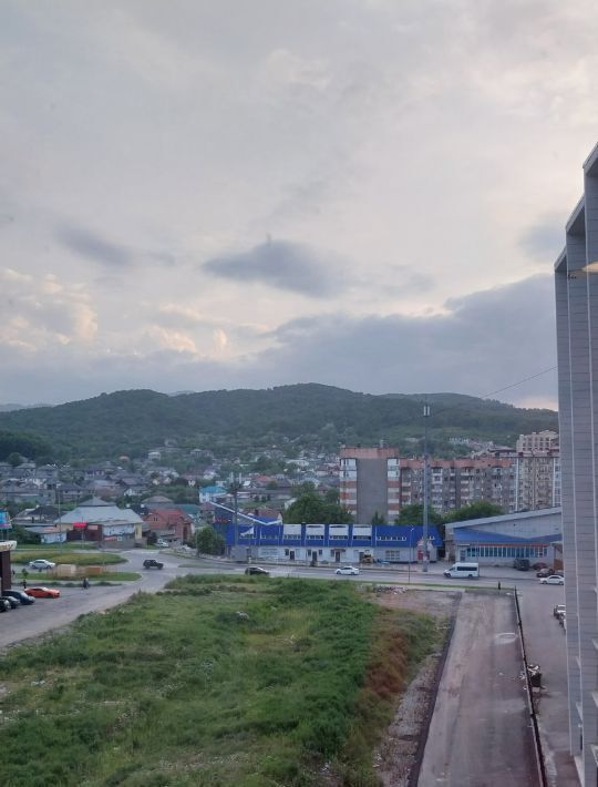 квартира г Нальчик ул Тлостанова 28б фото 4