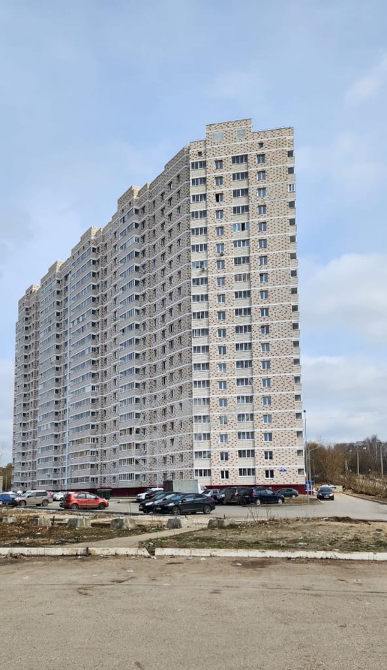 квартира г Калуга б-р Солнечный 18 фото 1
