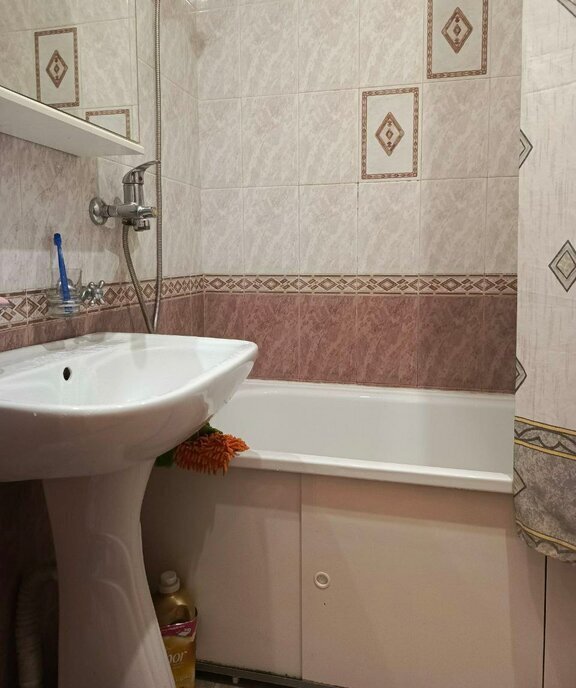 квартира г Тобольск мкр 4 16 фото 1