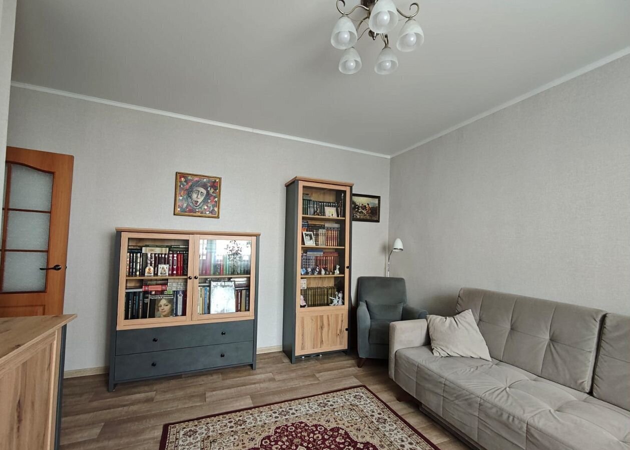 квартира г Новосибирск р-н Калининский ул Фадеева 85 фото 2