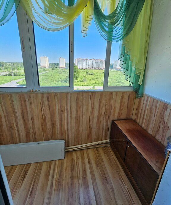 квартира г Омск ул Завертяева 9к/15 фото 7