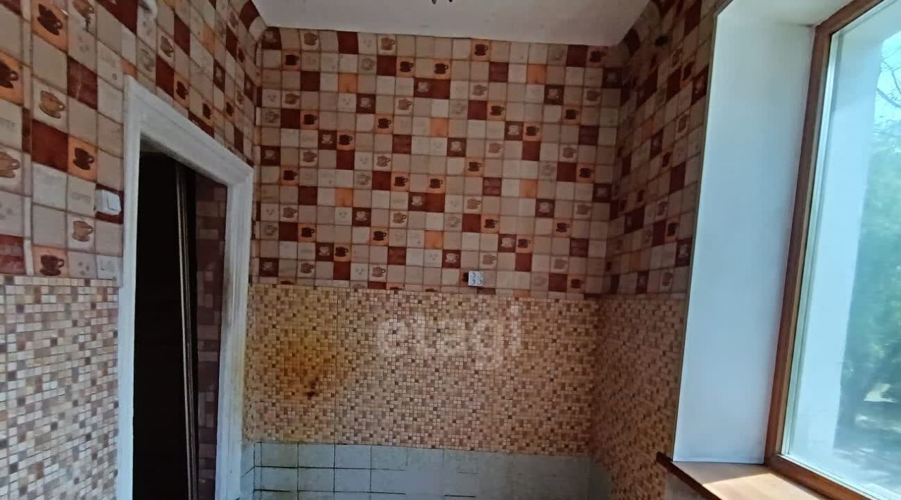 квартира г Белогорск ул Садовая 40 фото 5