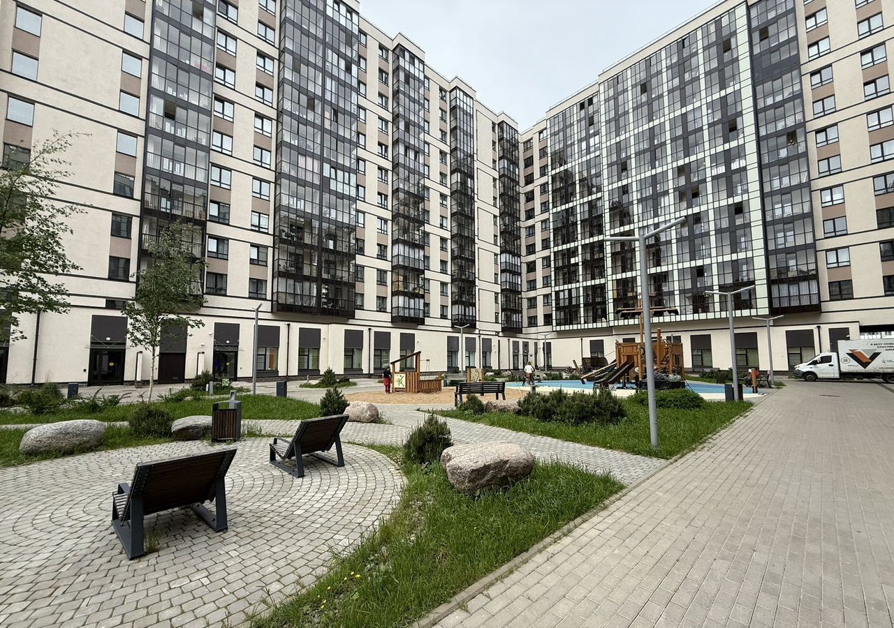 свободного назначения г Санкт-Петербург метро Комендантский Проспект пр-кт Авиаконструкторов 61 фото 2