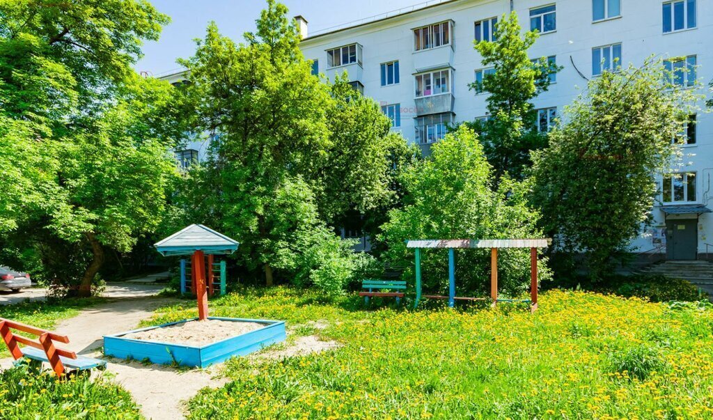 квартира г Екатеринбург Уралмаш ул Хмелева 10 фото 2