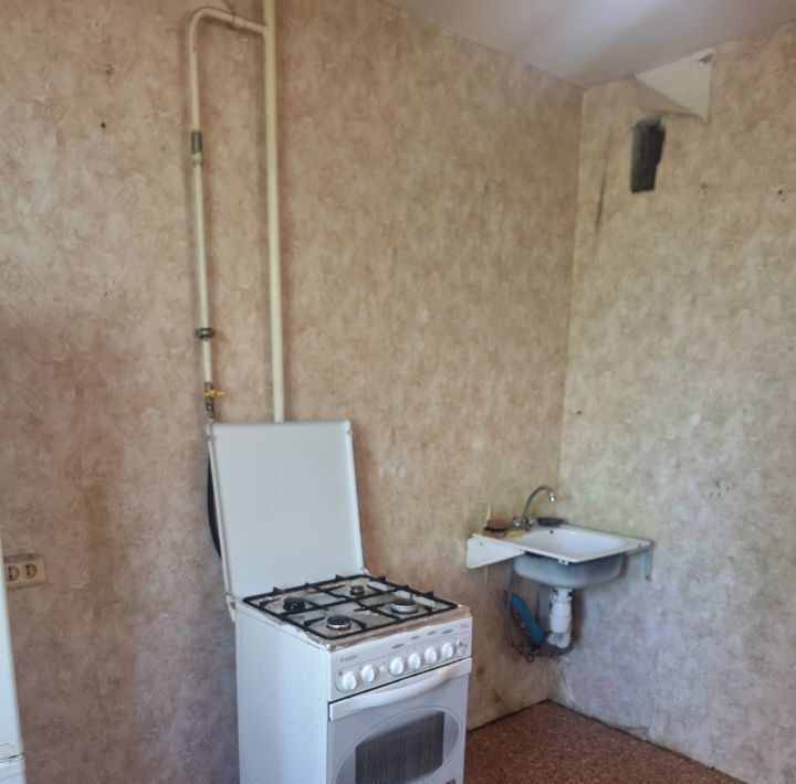 квартира г Волгоград р-н Дзержинский ул Шекснинская 46 фото 3