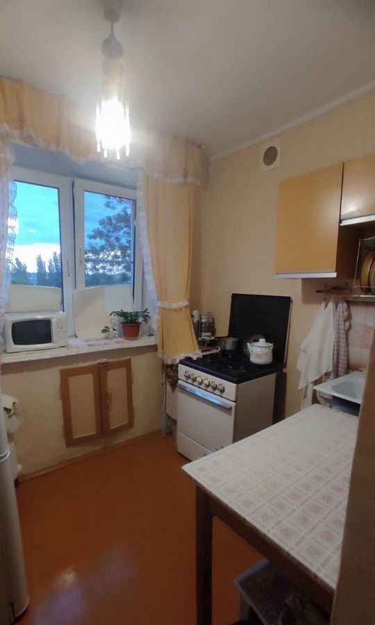 квартира г Тольятти р-н Центральный ул Горького 33 фото 6