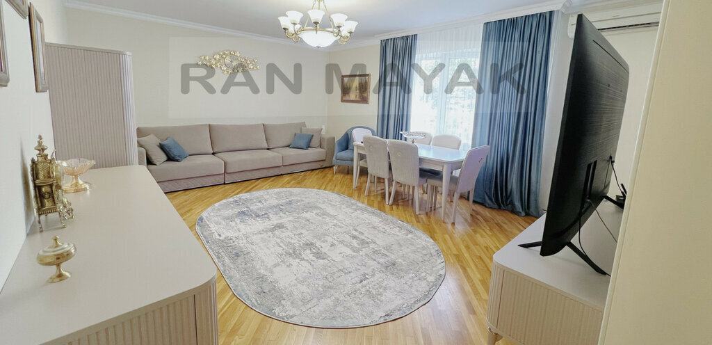 квартира г Майкоп ул Гайдара 82к/2 фото 1