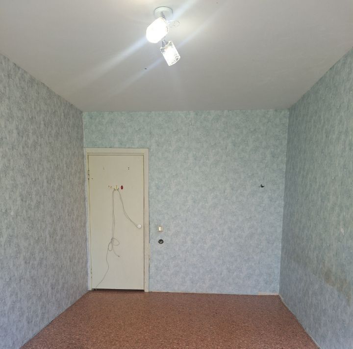 квартира г Волгоград р-н Дзержинский ул Шекснинская 46 фото 8
