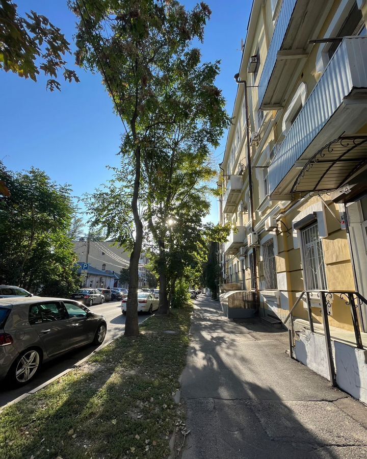 комната г Ростов-на-Дону р-н Кировский ул Социалистическая 181 фото 1