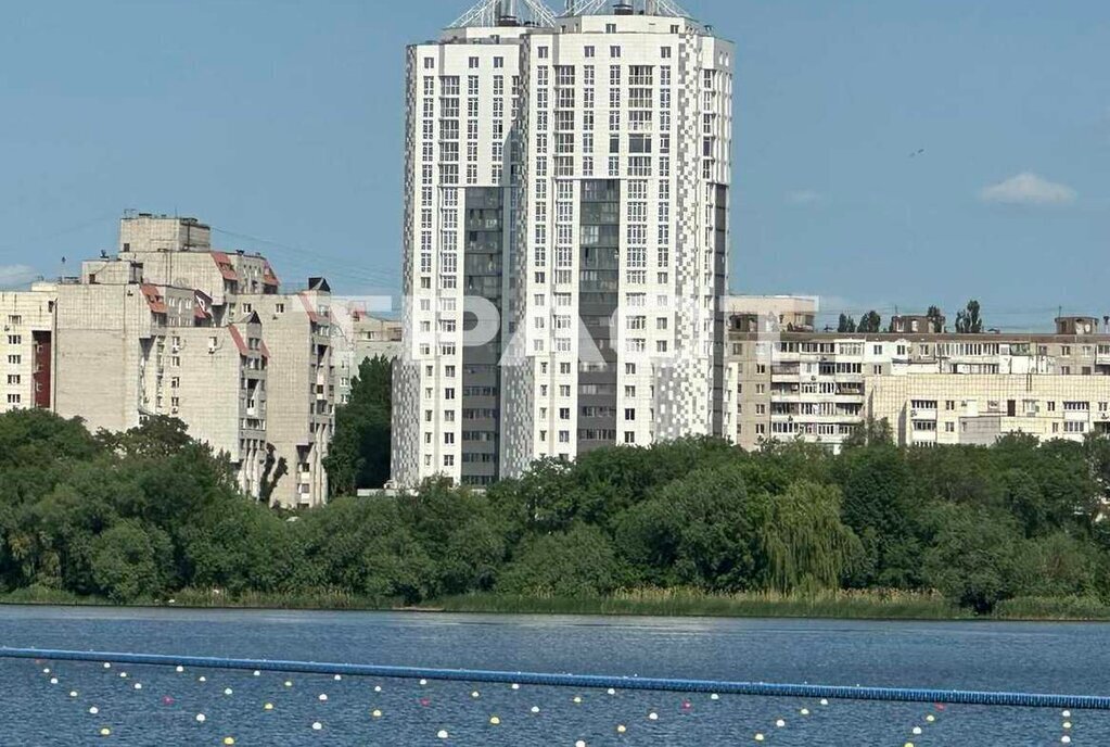 квартира г Воронеж наб Спортивная 19а фото 2