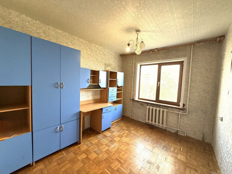 квартира г Брянск р-н Советский ул Ромашина 27 фото 1