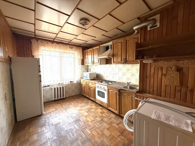 квартира г Брянск р-н Советский ул Ромашина 27 фото 2