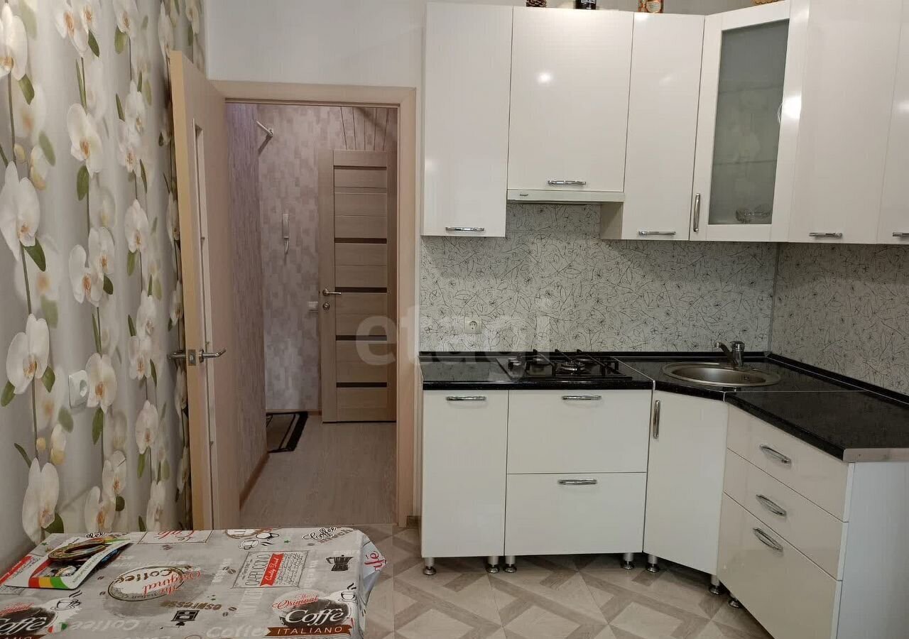 квартира г Коряжма ул Набережная им Н.Островского 47в фото 6