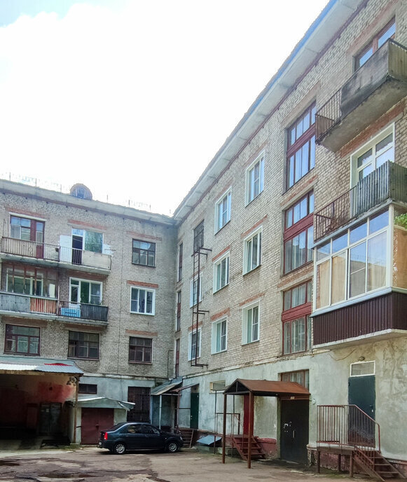 квартира г Кирово-Чепецк пр-кт Мира 27 фото 18