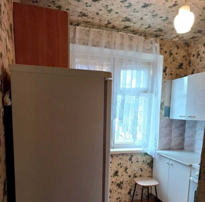 комната г Тольятти р-н Центральный ул Победы 68 фото 3