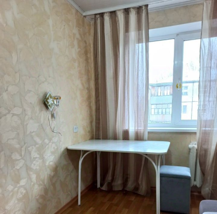 комната г Тольятти р-н Центральный ул Победы 68 фото 15