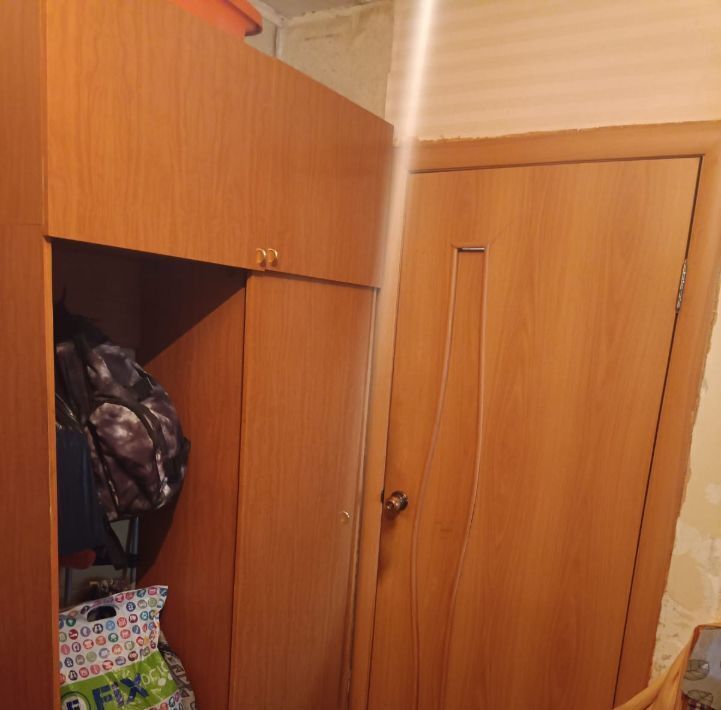 комната г Тольятти р-н Автозаводский пр-кт Московский 15 фото 2