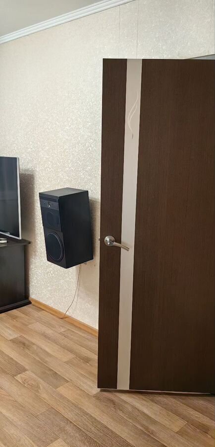 квартира г Тольятти р-н Автозаводский 16-й квартал б-р Цветной 14 фото 3
