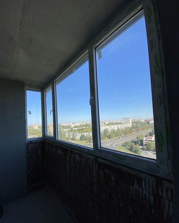 квартира г Тольятти р-н Автозаводский пр-кт Степана Разина 16в фото 3