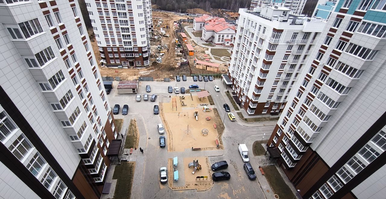 квартира г Смоленск р-н Промышленный ул Александра Степанова 14 фото 11