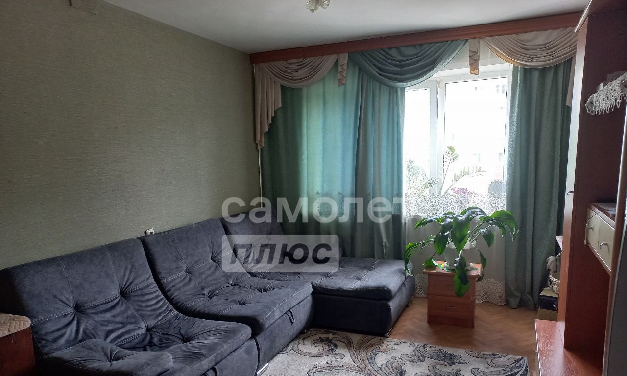 квартира г Воронеж ул Артамонова 34б фото 1