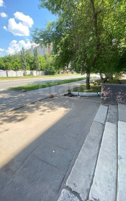 комната г Омск ул Волховстроя 5 фото 8