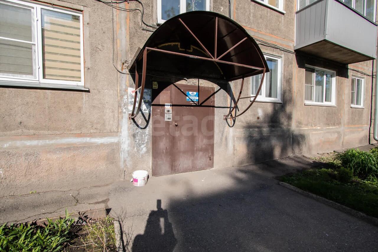 квартира г Новокузнецк р-н Центральный ул Кузнецова 15 фото 6