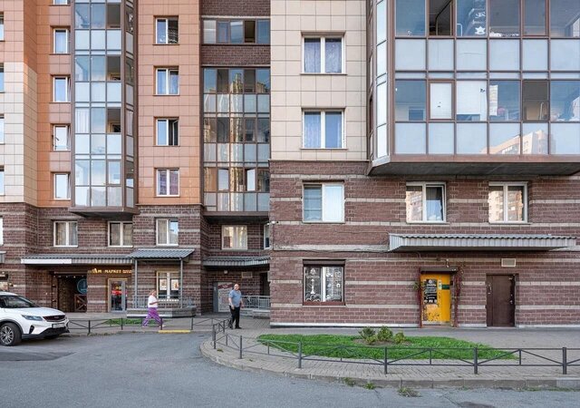 метро Комендантский Проспект пр-кт Комендантский 51к/1 округ Коломяги фото