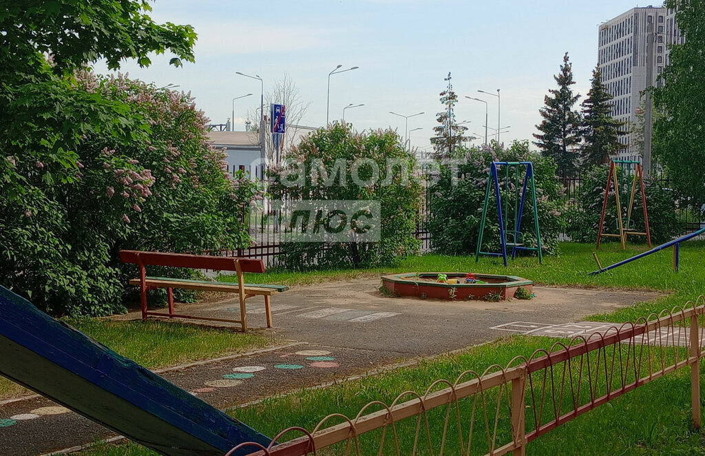 квартира г Пермь р-н Дзержинский ул Строителей 18 фото 22