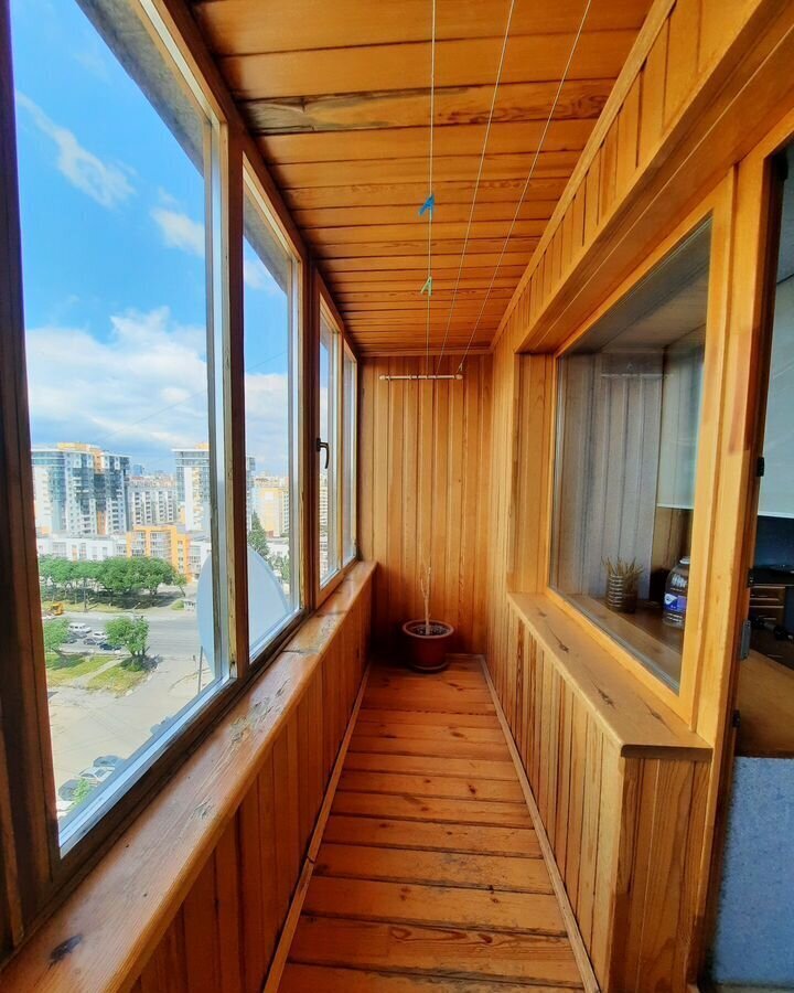 квартира г Челябинск р-н Калининский ул Братьев Кашириных 99а фото 11