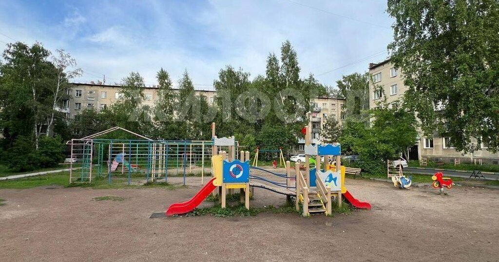 квартира г Новосибирск р-н Дзержинский Золотая Нива ул Доватора 33/3 фото 22