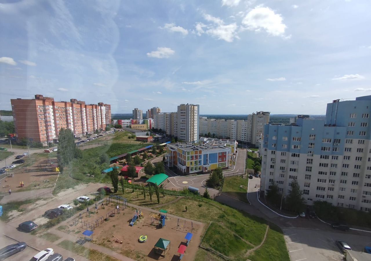 квартира г Уфа р-н Кировский ул Габдуллы Амантая 1 мкр-н Колгуевский фото 4