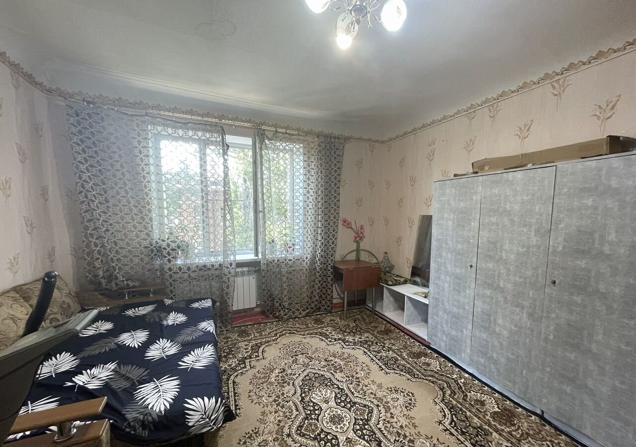 комната г Волгоград р-н Тракторозаводский ул 95-й Гвардейской 5 фото 1