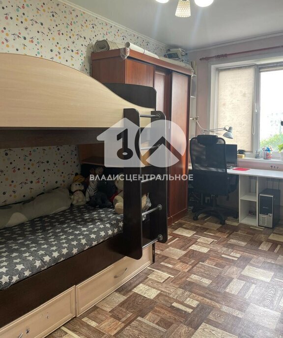 квартира г Новосибирск р-н Ленинский ул 9-й Гвардейской Дивизии 16 Площадь Маркса фото 16