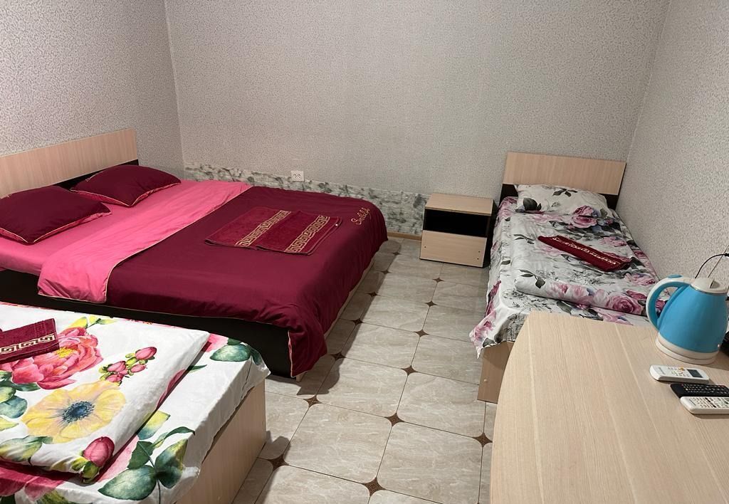 комната г Грозный ул имени Мовлида Алероевича Висаитова 25 Шейх-Мансуровский район фото 1