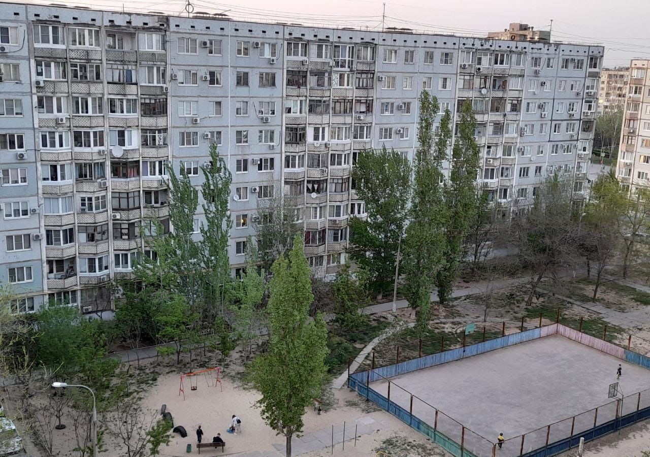 квартира г Волгоград р-н Дзержинский район Семь Ветров ул им. Константина Симонова 24 фото 8