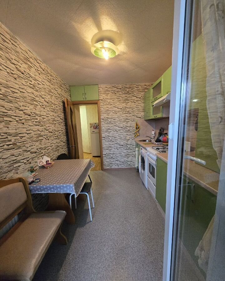 квартира г Рязань р-н Московский ул Вишневая 21к/2 фото 1