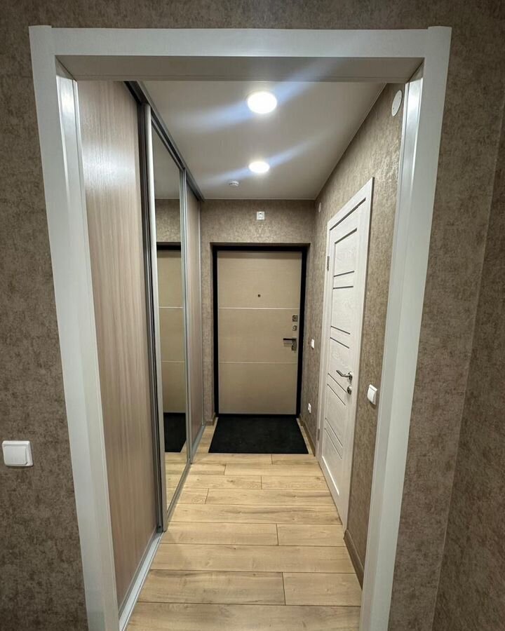 квартира г Ижевск р-н Индустриальный Культбаза ул Васнецова 38 фото 1