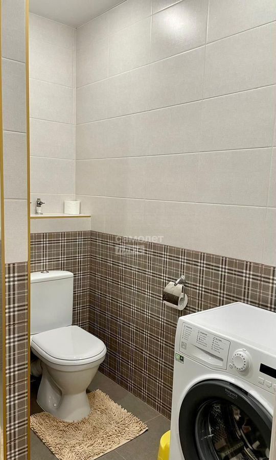 квартира г Тюмень р-н Восточный ул Федюнинского 54к/2 фото 11