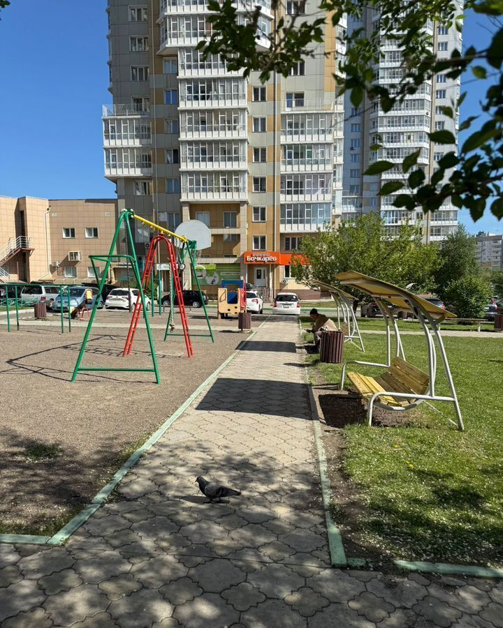 квартира г Красноярск р-н Советский ул Шахтеров 38 фото 20