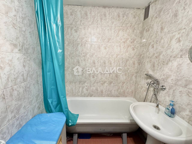 квартира г Белгород Западный ул Щорса 55а фото 8
