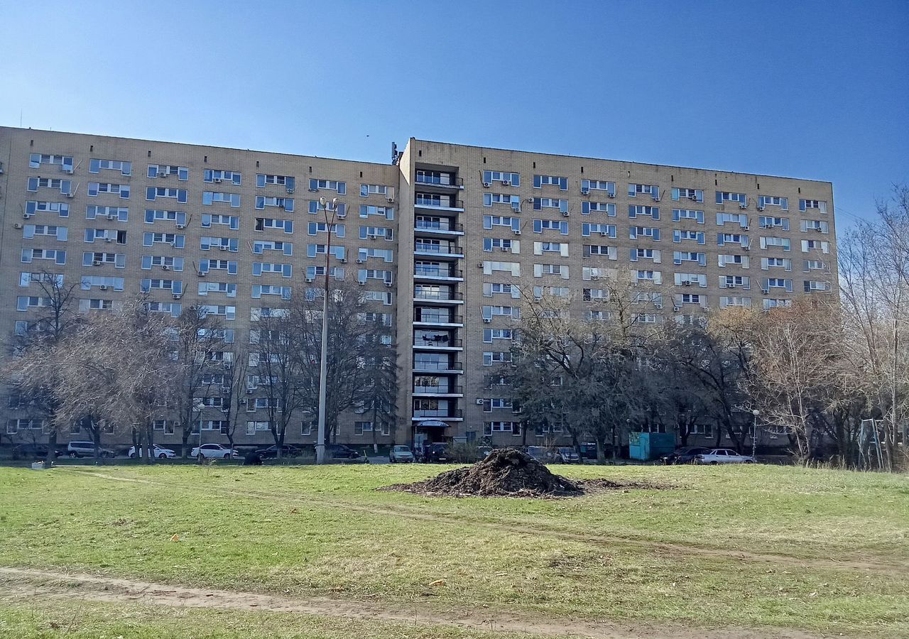 комната г Тольятти р-н Автозаводский 31 квартал ул Революционная 7к/1 фото 2