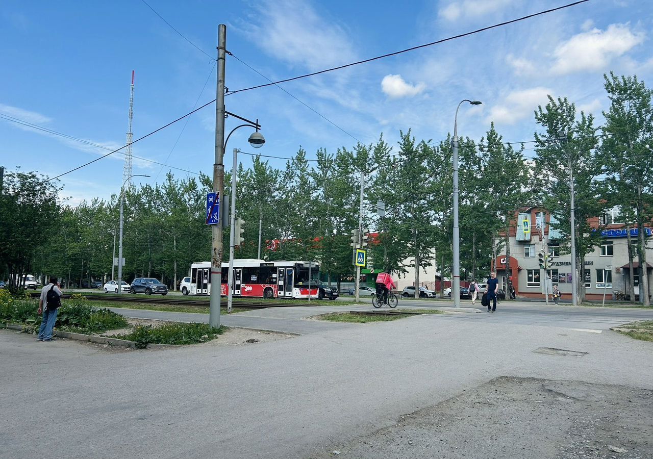 офис г Пермь р-н Мотовилихинский б-р Гагарина 60 фото 26