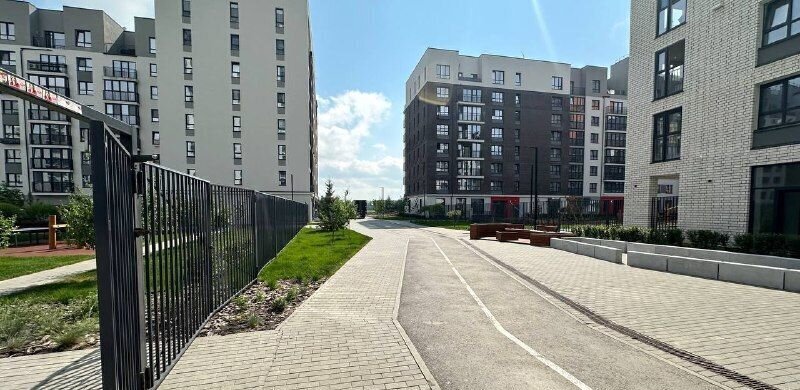 квартира г Тюмень р-н Калининский ул Василия Малкова 5 фото 14