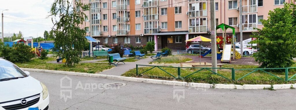 квартира г Волгоград р-н Кировский ул 64-й Армии 137а фото 13