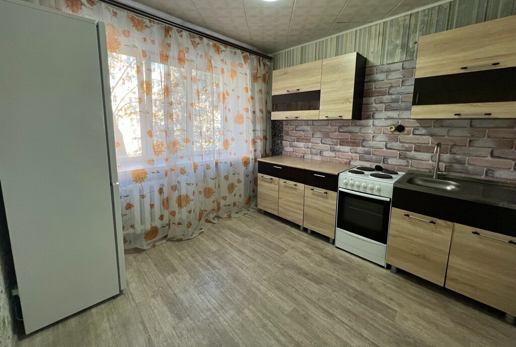 квартира г Оренбург р-н Центральный ул Шевченко 251 фото 2