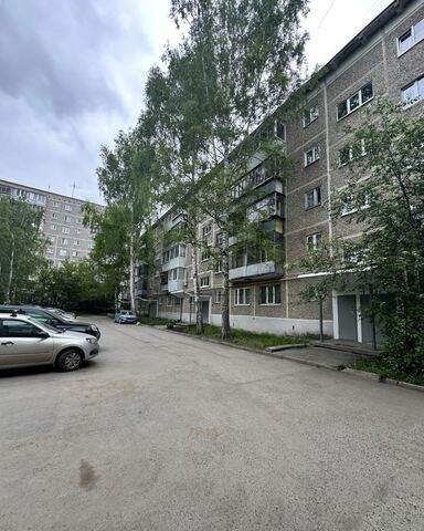 р-н Верх-Исетский дом 80/1 фото