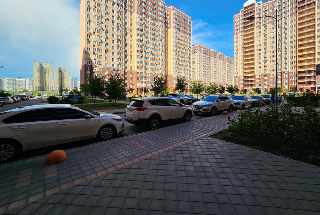 квартира г Ростов-на-Дону р-н Советский ул Еляна 50/32 Левенцовский жилой район; Левенцовский жилой массив фото 17