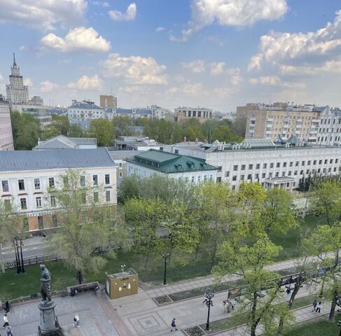 метро Чистые пруды дом 2 фото
