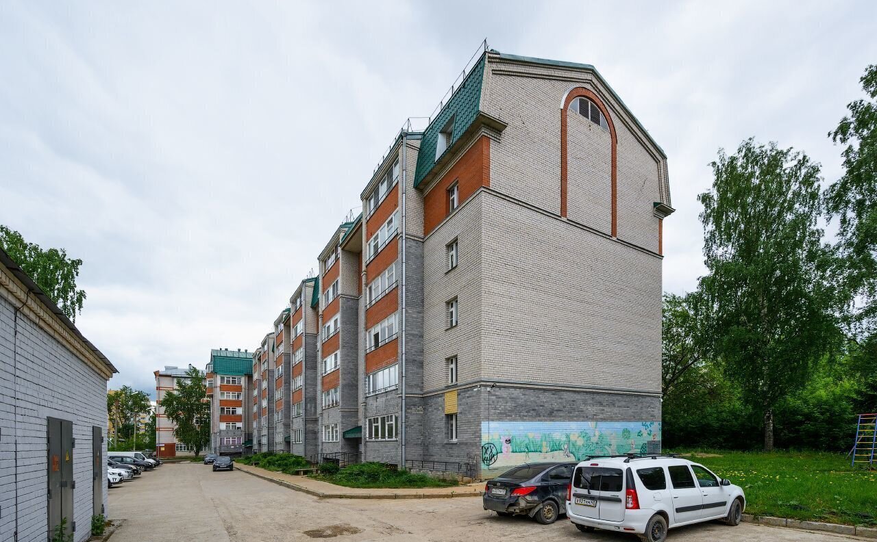 квартира г Киров р-н Нововятский Нововятск ул Орджоникидзе 10 фото 2